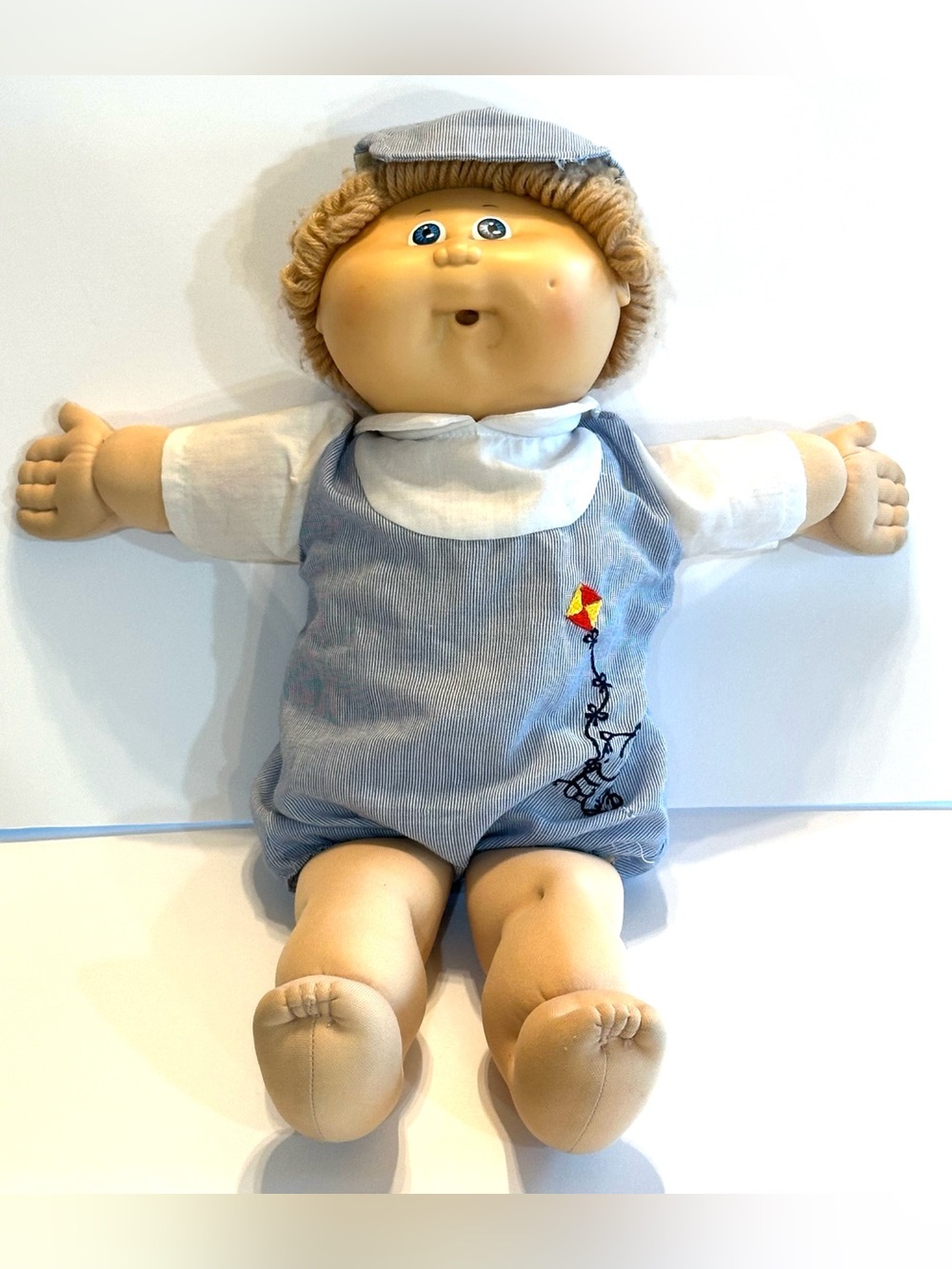 Vintage 1985 Cabbage Patch Kids Boy Doll Coleco Xavier Roberts Blonde Blue Eyes
